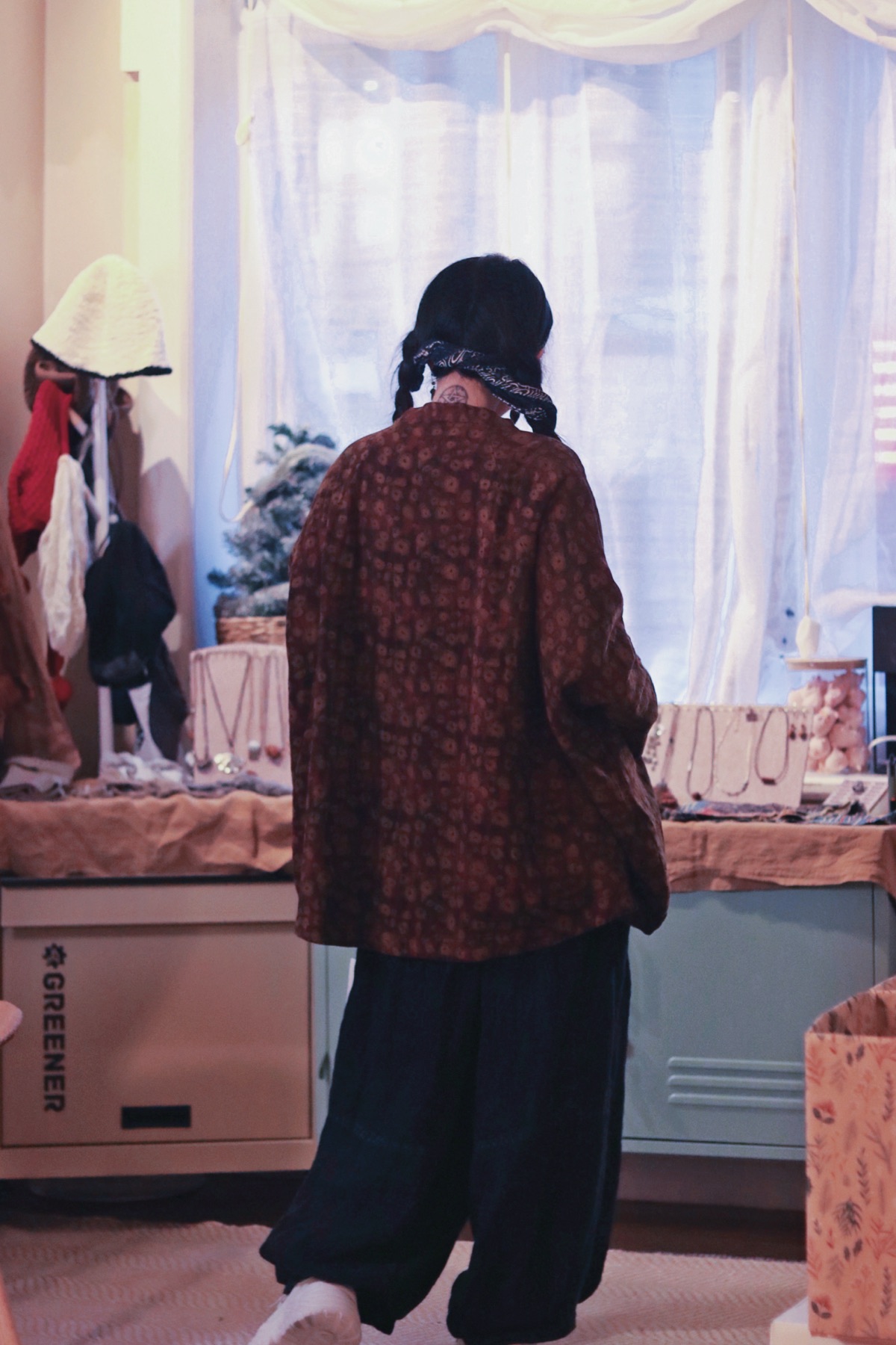Blank-Leaving One-of-One Eastern Brown Pattern Jacket