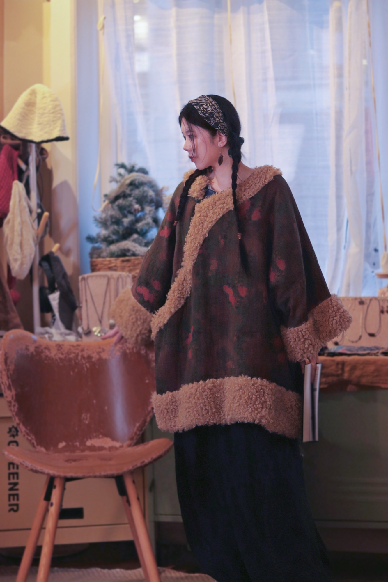 Blank-Leaving One-of-One Eastern Trim Coat