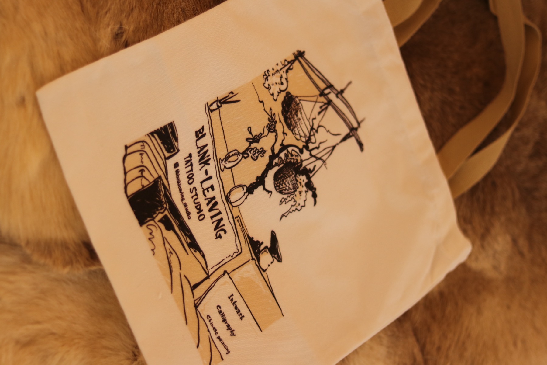 Blank-Leaving Canvas Tote Bag